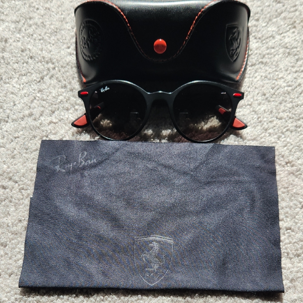 Ray-Ban Ferrari, Black and Red Sunglasses with Case